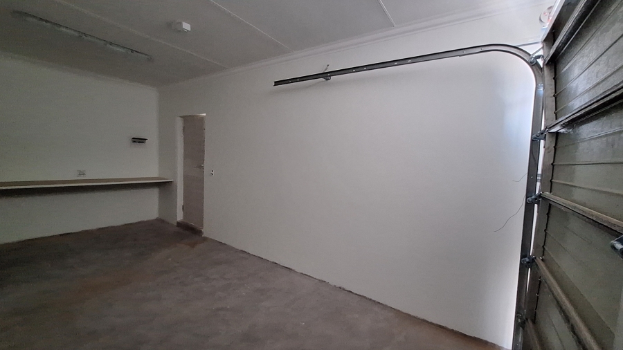 2 Bedroom Property for Sale in Velddrif Western Cape